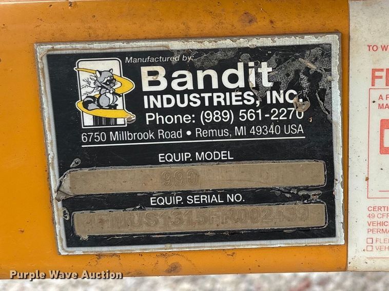 image for item EW1545 2015 Bandit Industries 990 wood chipper