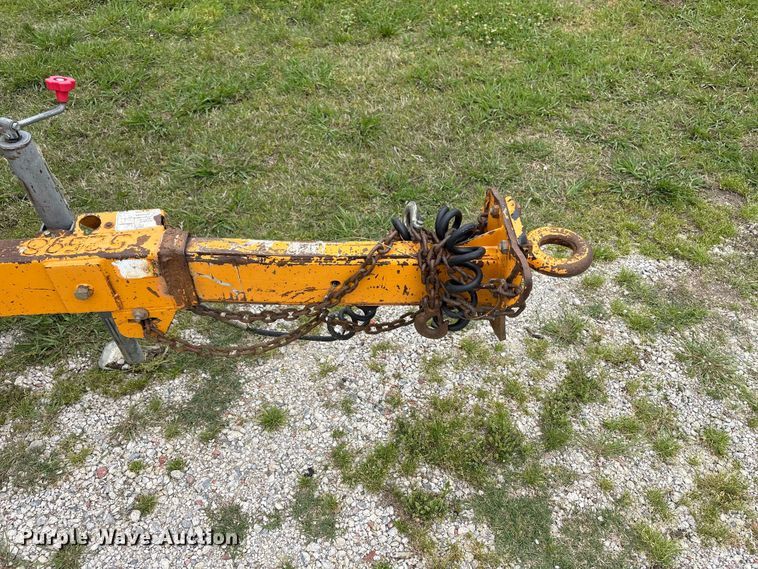 image for item EW1546 2014 Bandit Industries 990 wood chipper