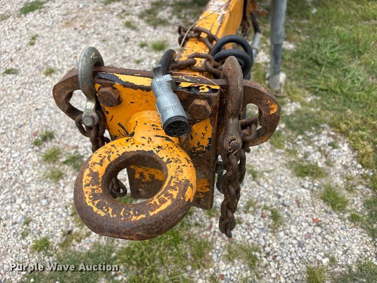 image for item EW1546 2014 Bandit Industries 990 wood chipper