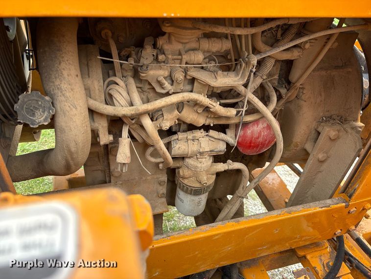 image for item EW1546 2014 Bandit Industries 990 wood chipper