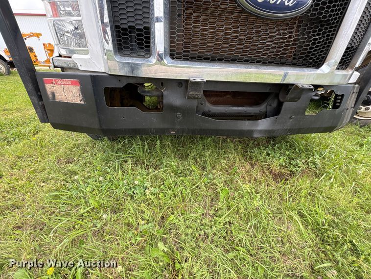 image for item EW1547 2019 Ford F750 Super Duty forestry bucket truck
