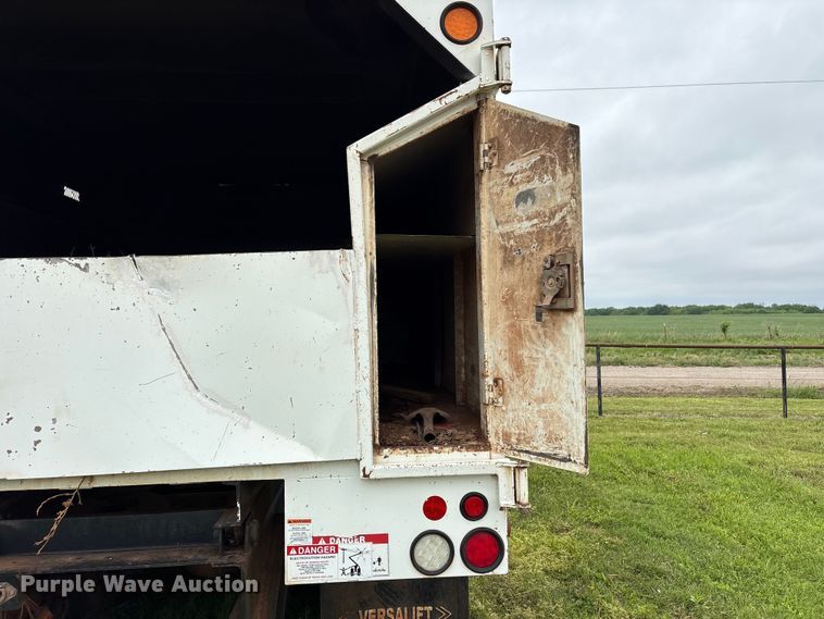 image for item EW1547 2019 Ford F750 Super Duty forestry bucket truck