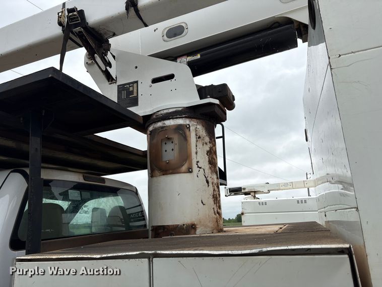 image for item EW1547 2019 Ford F750 Super Duty forestry bucket truck