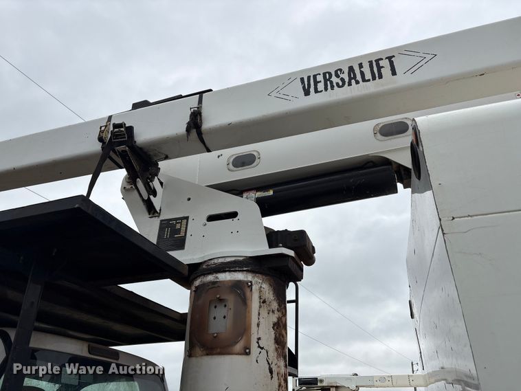 image for item EW1547 2019 Ford F750 Super Duty forestry bucket truck