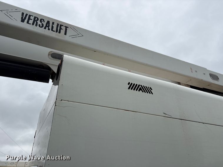 image for item EW1547 2019 Ford F750 Super Duty forestry bucket truck