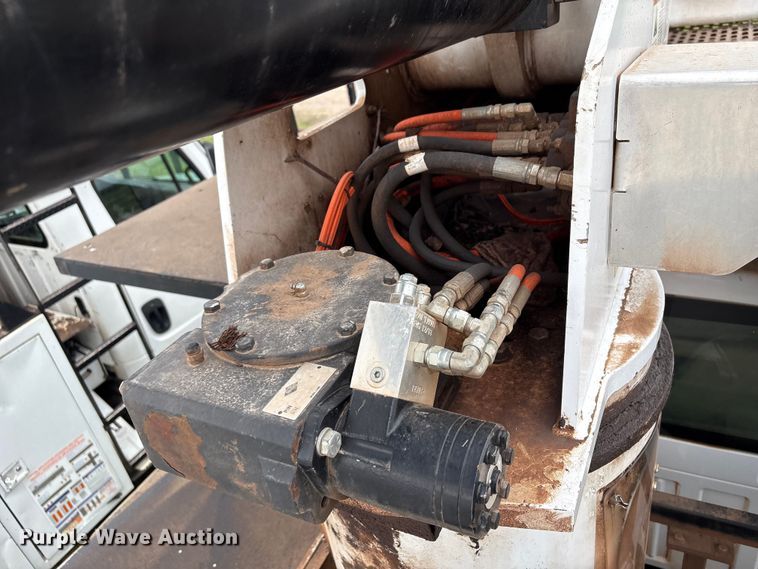 image for item EW1547 2019 Ford F750 Super Duty forestry bucket truck