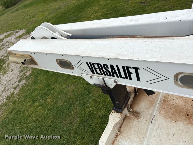 image for item EW1547 2019 Ford F750 Super Duty forestry bucket truck