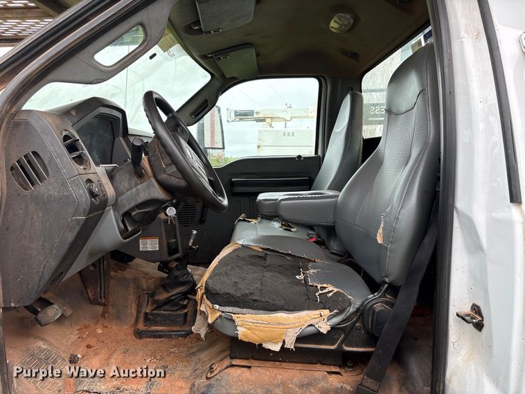 image for item EW1547 2019 Ford F750 Super Duty forestry bucket truck