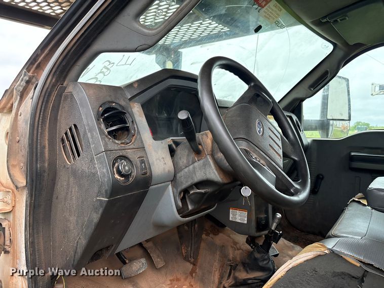 image for item EW1547 2019 Ford F750 Super Duty forestry bucket truck