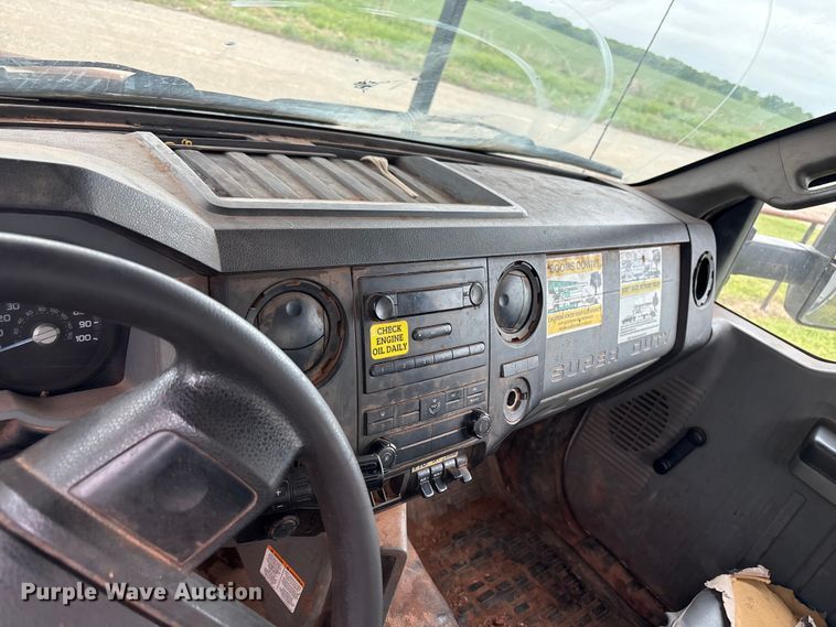 image for item EW1547 2019 Ford F750 Super Duty forestry bucket truck