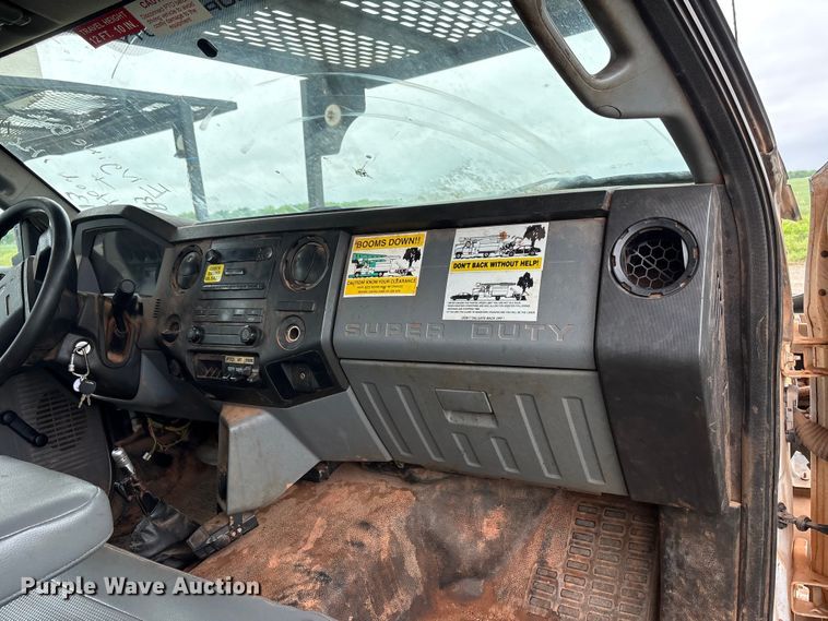 image for item EW1547 2019 Ford F750 Super Duty forestry bucket truck