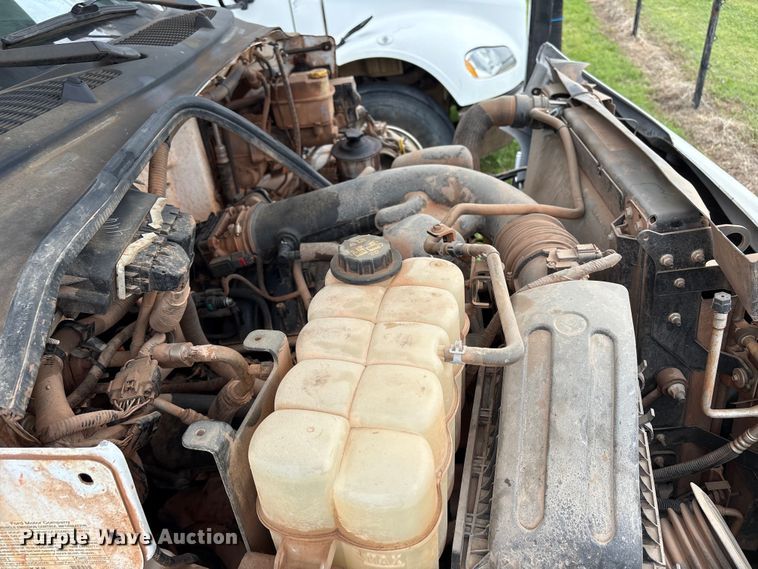 image for item EW1547 2019 Ford F750 Super Duty forestry bucket truck