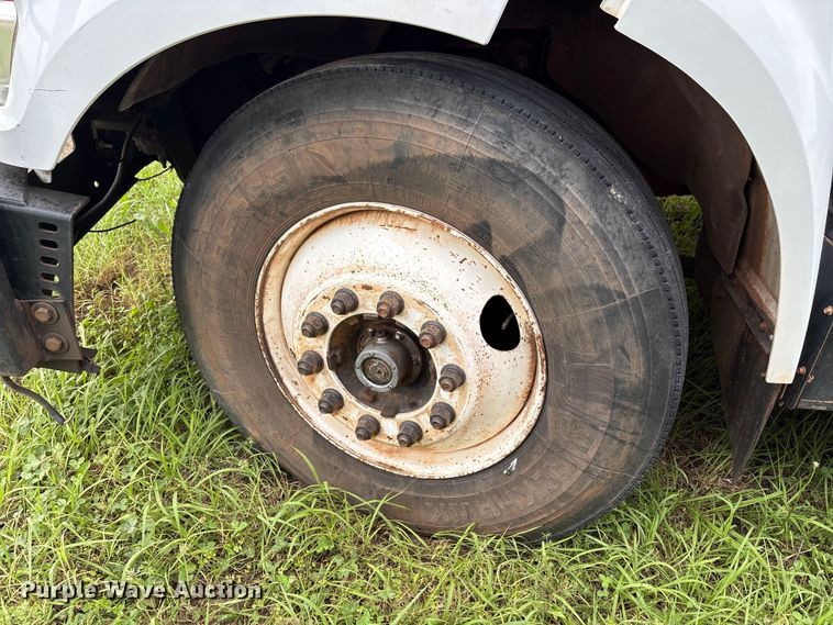 image for item EW1547 2019 Ford F750 Super Duty forestry bucket truck
