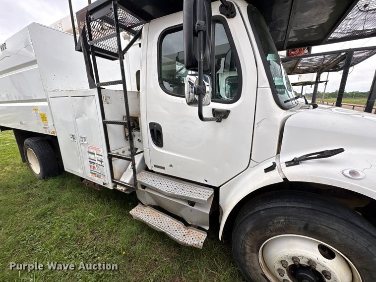 image for item EW1548 2011 Freightliner Business Class M2 forestry bucket truck