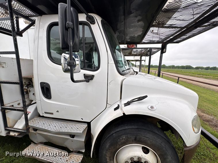 image for item EW1548 2011 Freightliner Business Class M2 forestry bucket truck