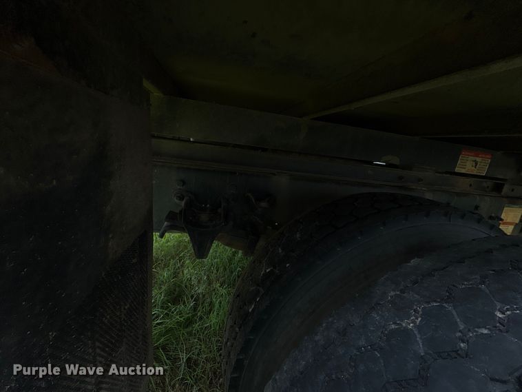 image for item EW1548 2011 Freightliner Business Class M2 forestry bucket truck