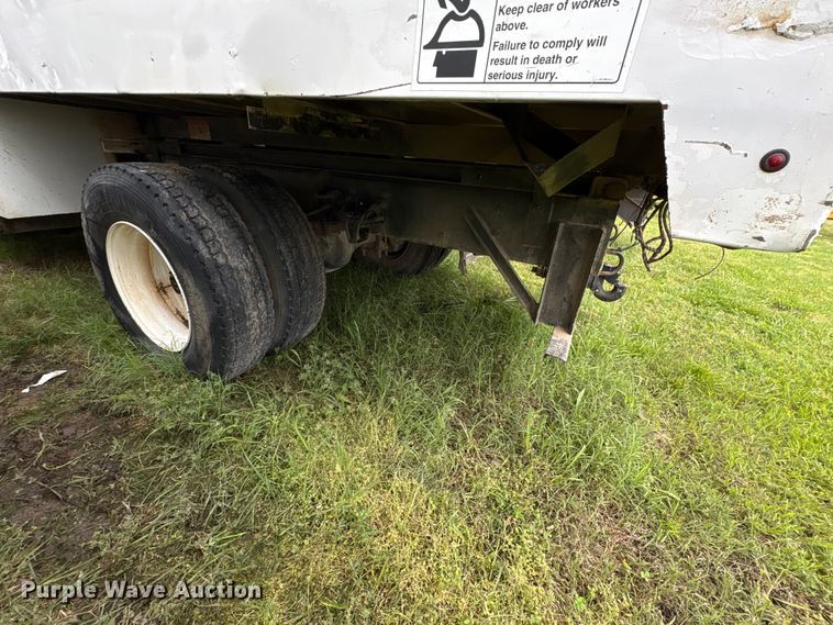 image for item EW1548 2011 Freightliner Business Class M2 forestry bucket truck