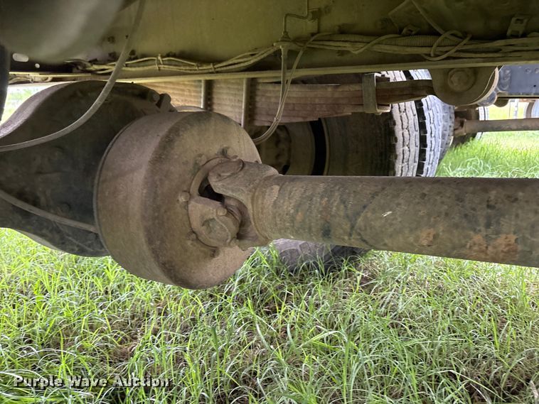 image for item EW1548 2011 Freightliner Business Class M2 forestry bucket truck