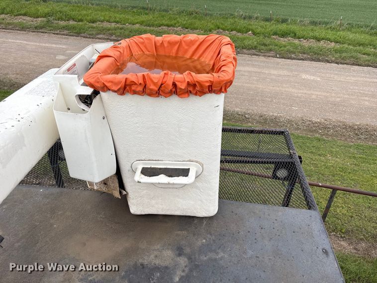 image for item EW1548 2011 Freightliner Business Class M2 forestry bucket truck
