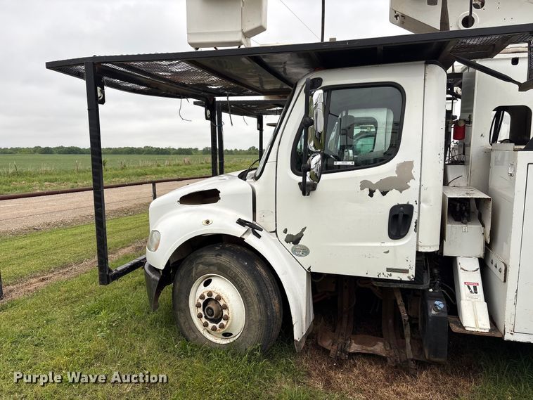 image for item EW1549 2011 Freightliner Business Class M2 forestry bucket truck