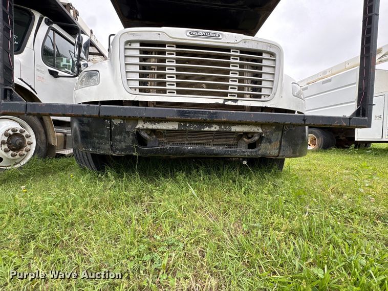 image for item EW1549 2011 Freightliner Business Class M2 forestry bucket truck