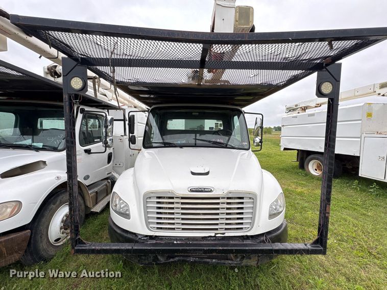 image for item EW1549 2011 Freightliner Business Class M2 forestry bucket truck