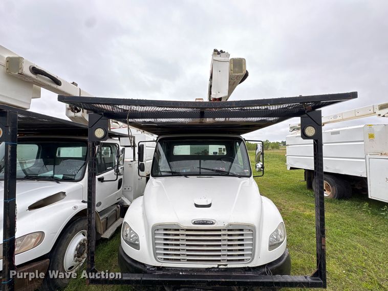 image for item EW1549 2011 Freightliner Business Class M2 forestry bucket truck