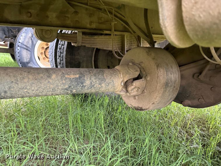 image for item EW1549 2011 Freightliner Business Class M2 forestry bucket truck