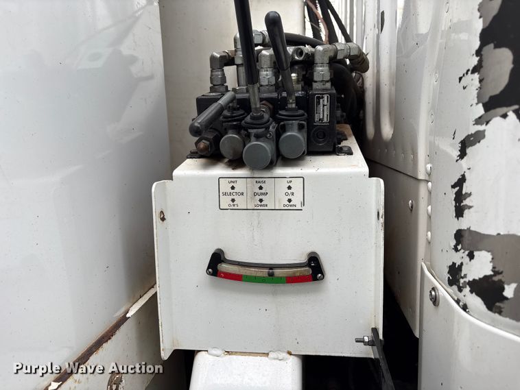 image for item EW1549 2011 Freightliner Business Class M2 forestry bucket truck