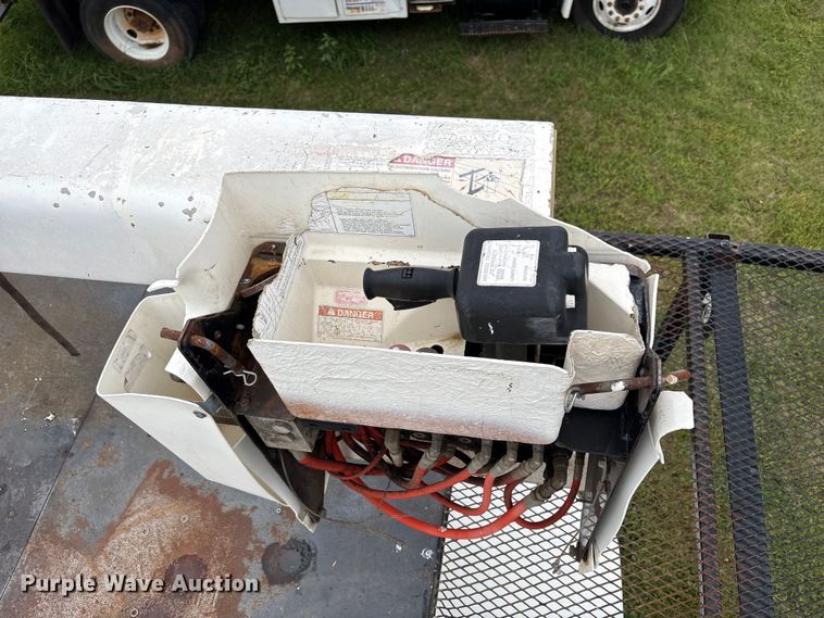 image for item EW1549 2011 Freightliner Business Class M2 forestry bucket truck