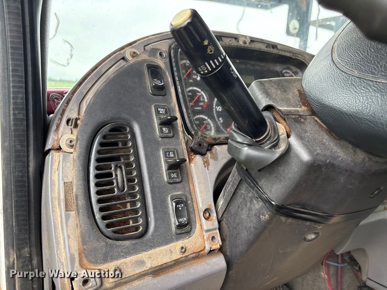 image for item EW1549 2011 Freightliner Business Class M2 forestry bucket truck