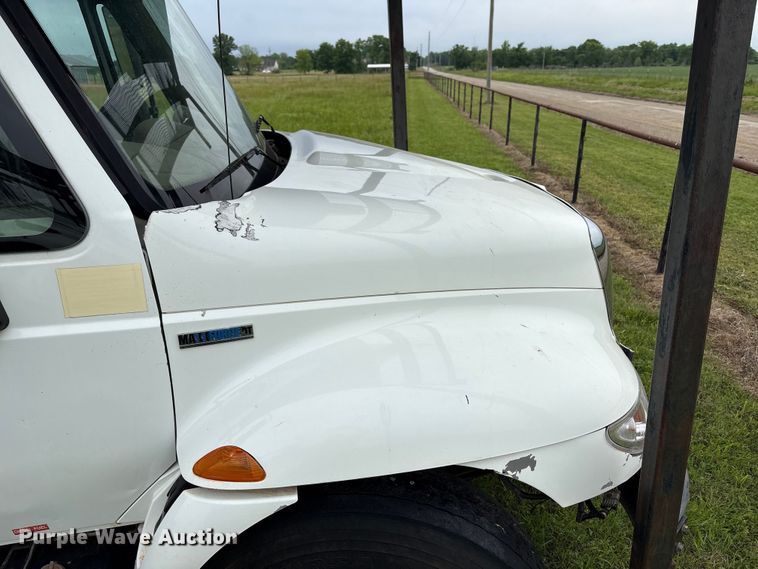 image for item EW1550 2009 International 4300 forestry bucket truck