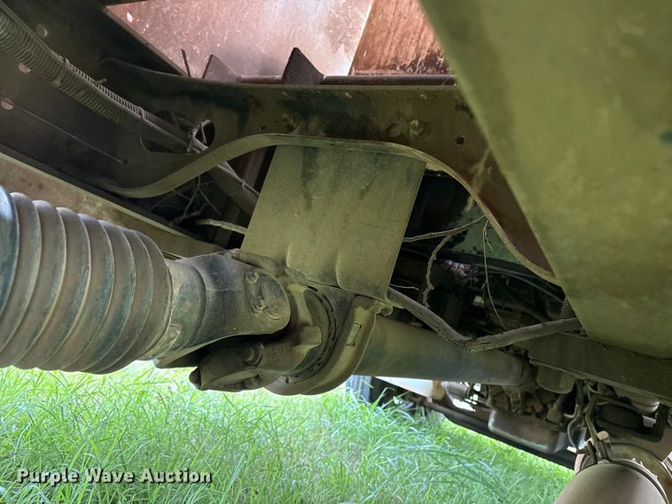 image for item EW1550 2009 International 4300 forestry bucket truck