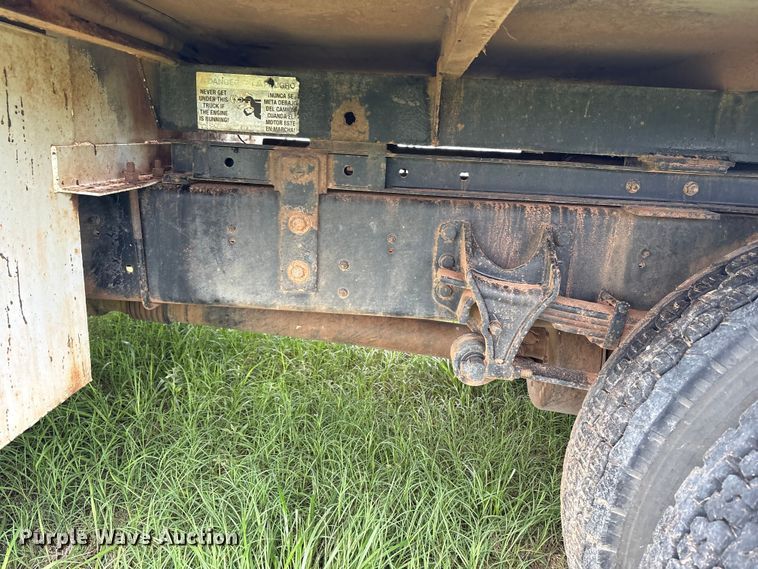 image for item EW1550 2009 International 4300 forestry bucket truck