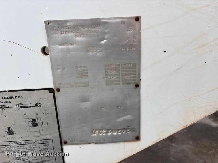 image for item EW1550 2009 International 4300 forestry bucket truck