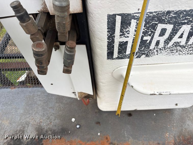 image for item EW1550 2009 International 4300 forestry bucket truck