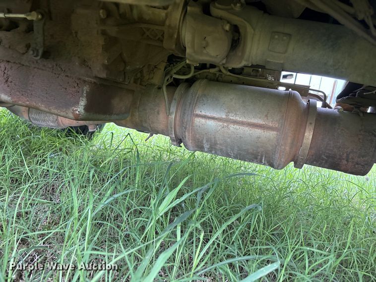 image for item EW1550 2009 International 4300 forestry bucket truck