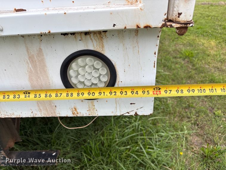 image for item EW1550 2009 International 4300 forestry bucket truck