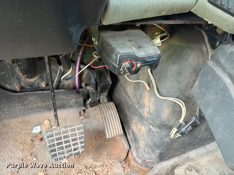 image for item EW1550 2009 International 4300 forestry bucket truck