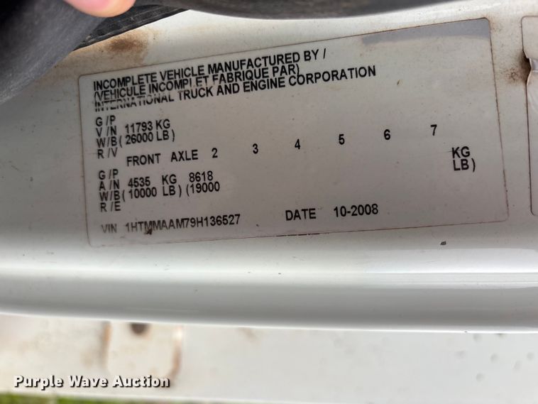 image for item EW1550 2009 International 4300 forestry bucket truck