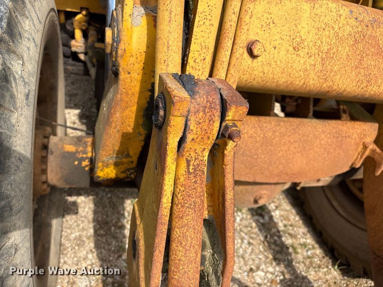 image for item EW1553 Caterpillar 922B wheel loader