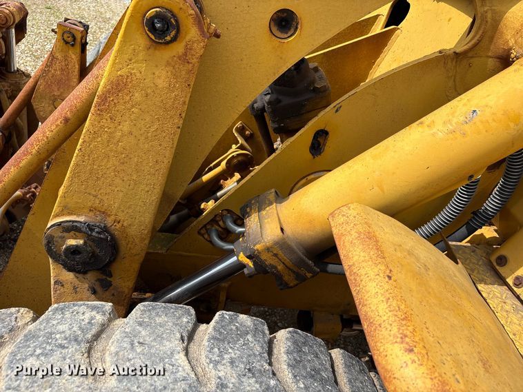 image for item EW1553 Caterpillar 922B wheel loader