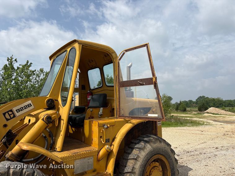 image for item EW1553 Caterpillar 922B wheel loader