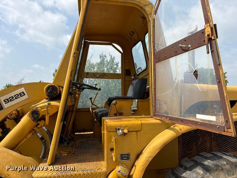 image for item EW1553 Caterpillar 922B wheel loader