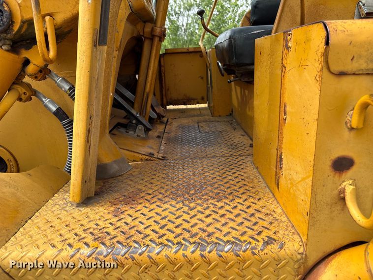 image for item EW1553 Caterpillar 922B wheel loader