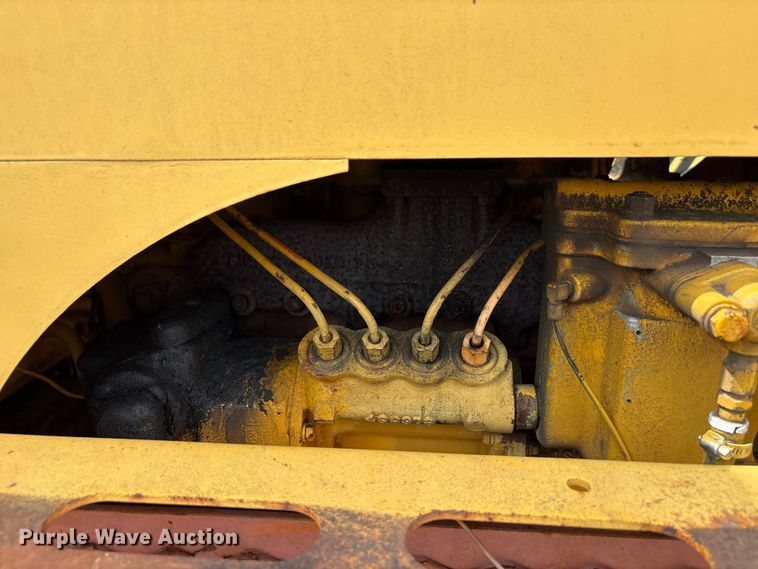 image for item EW1553 Caterpillar 922B wheel loader