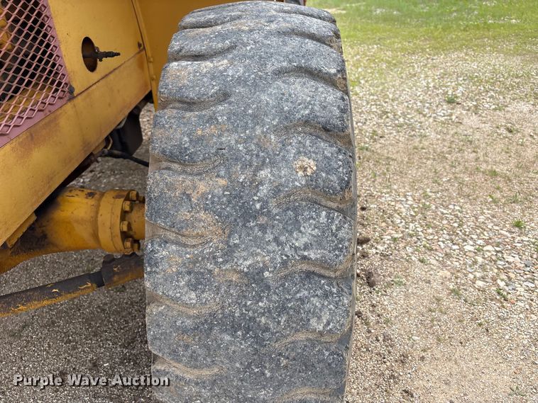 image for item EW1553 Caterpillar 922B wheel loader