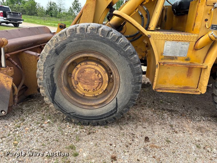 image for item EW1553 Caterpillar 922B wheel loader