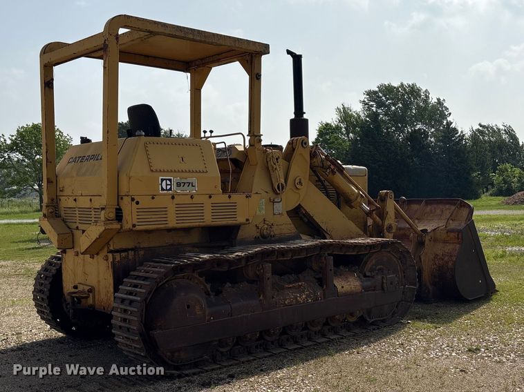 image for item EW1555 1971 Caterpillar 977K dozer