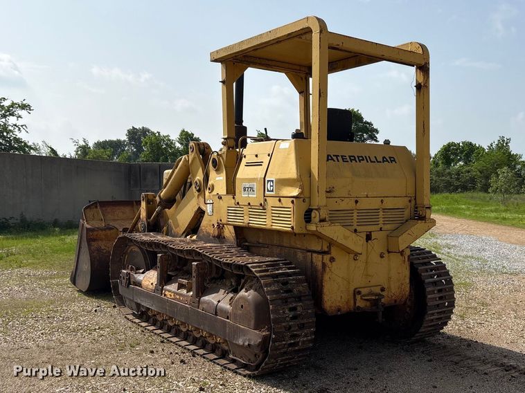 image for item EW1555 1971 Caterpillar 977K dozer